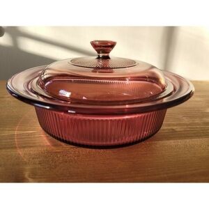 Vision Corning Ware Casserole Dish + Lid Cranberry 24 Oz. 750 ml V-30-B EUC